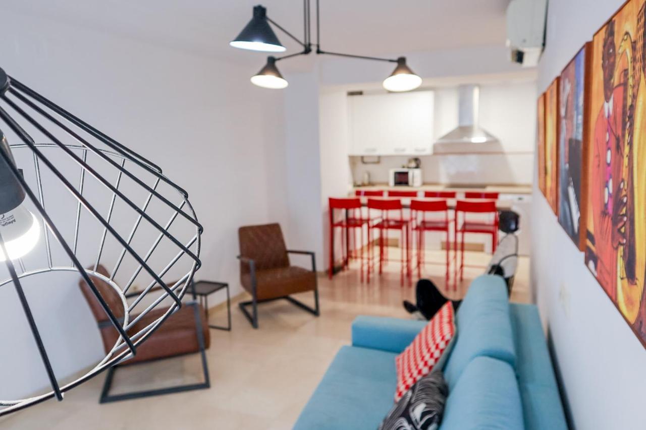 Urban Colours Sauceda VII Apartment Seville Luaran gambar