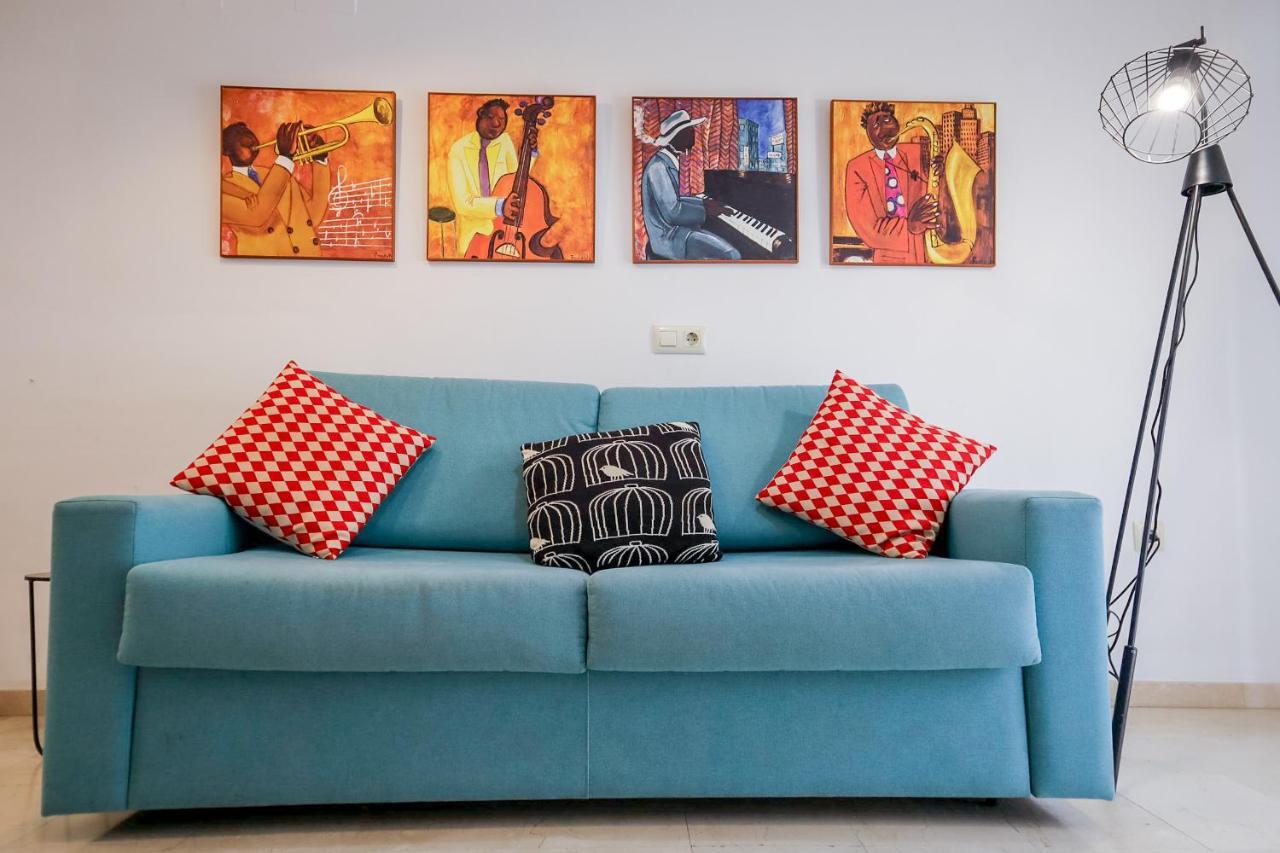 Urban Colours Sauceda VII Apartment Seville Luaran gambar