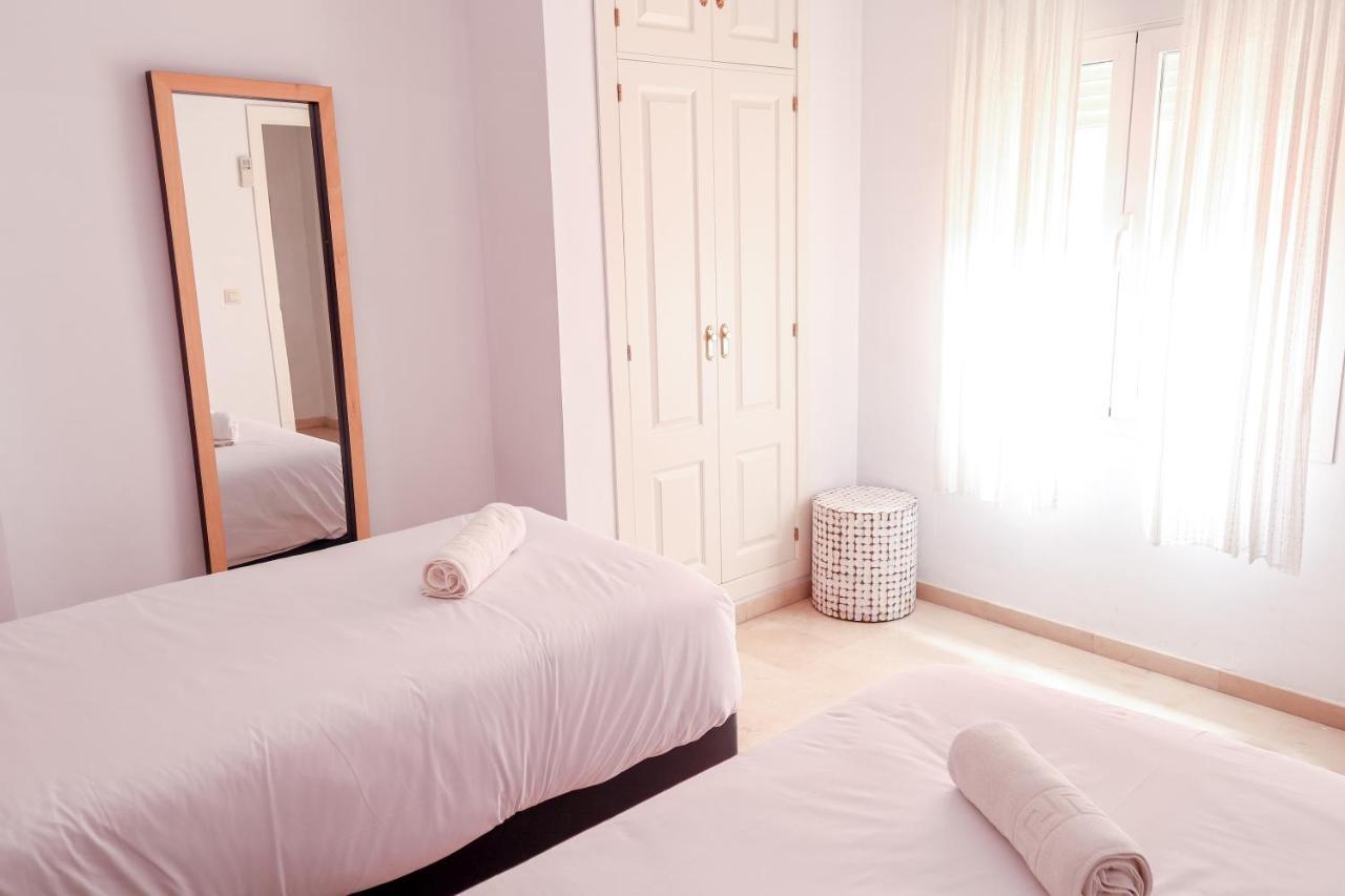 Urban Colours Sauceda VII Apartment Seville Luaran gambar