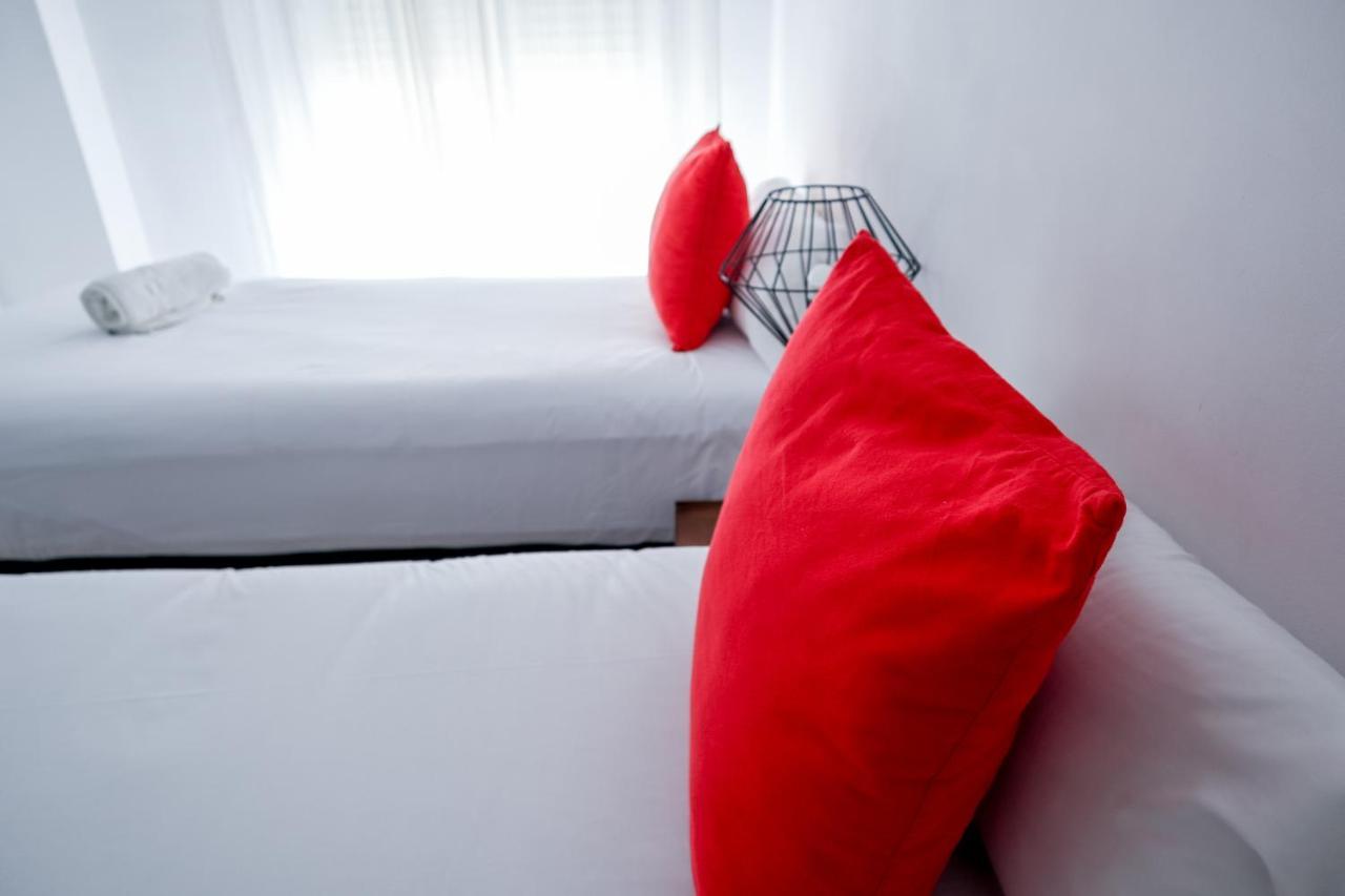 Urban Colours Sauceda VII Apartment Seville Luaran gambar